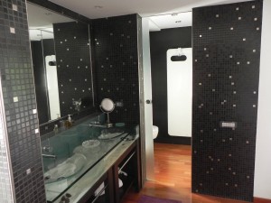 Suite Diamante bath (2)